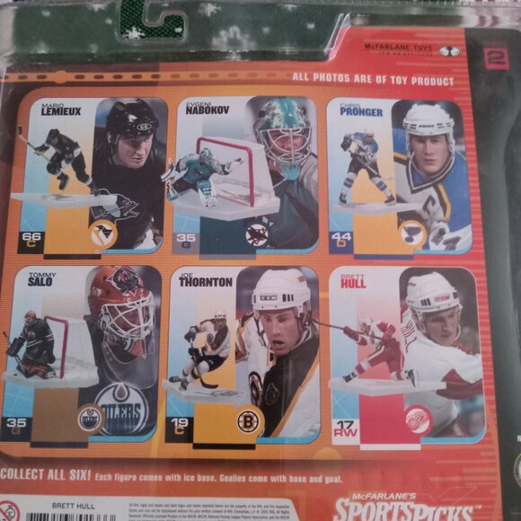 McFarlane Toys Brendan Shanahan Series 4 in factory sealed box - Picture 2 of 2